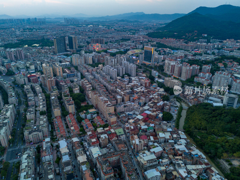 福建泉州城市大景航拍图