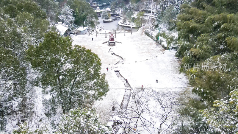 航拍湖南怀化中坡山公园雪景