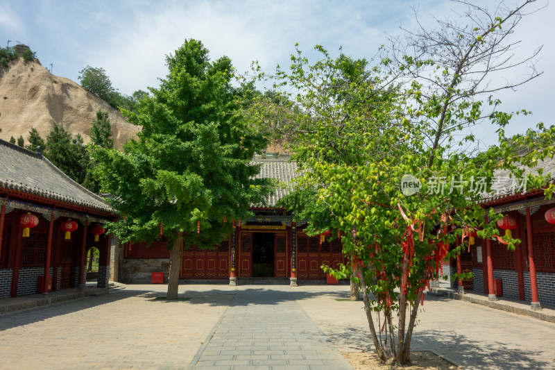 河南郑州巩义市3A景区石窟寺外部景观