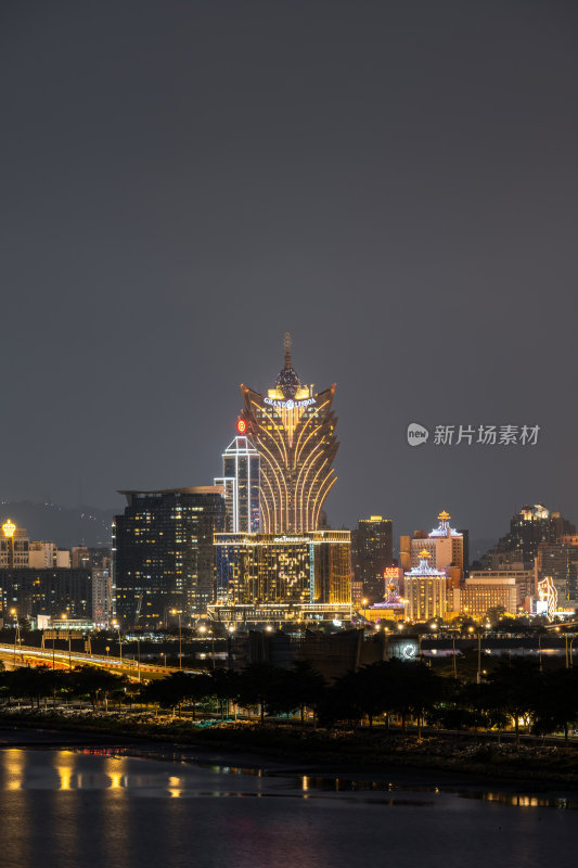 澳门半岛新葡京澳门塔CBD晚霞夜景