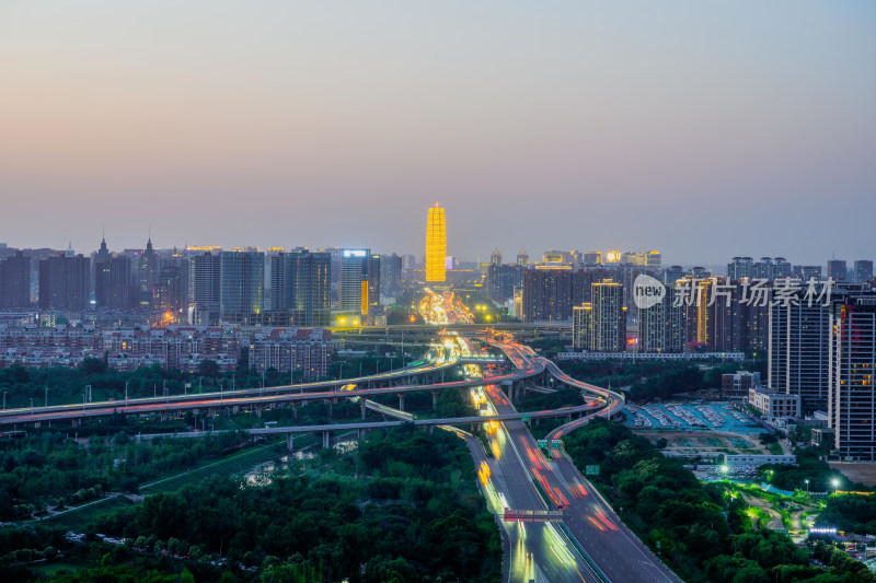 河南郑州中东新区CBD夜景