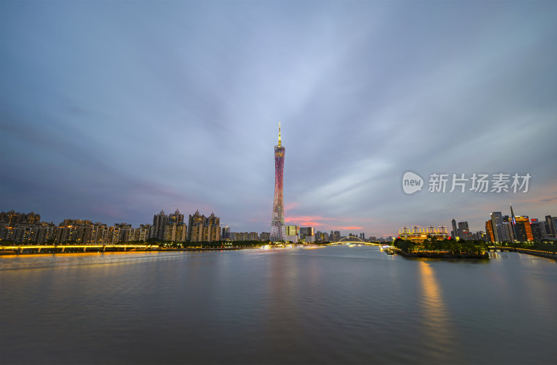 广州珠江新城CBD广州塔小蛮腰夜景城市风光