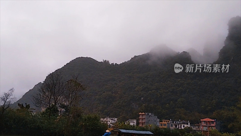 云雾山脉自然风景