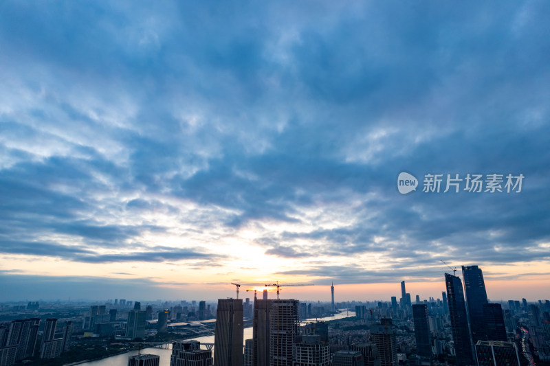 广州城市夕阳晚霞航拍摄影图