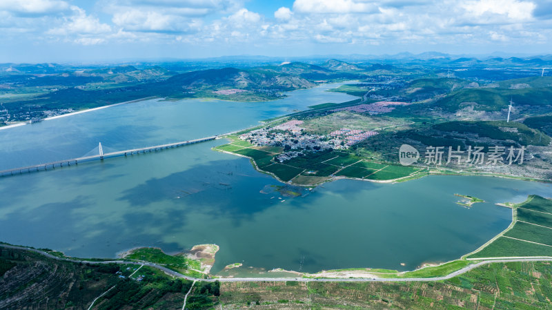 航拍枣庄山亭庄里水库风景区