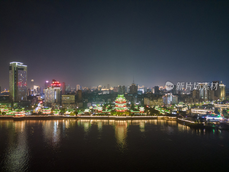 航拍江西南昌滕王阁景区夜景