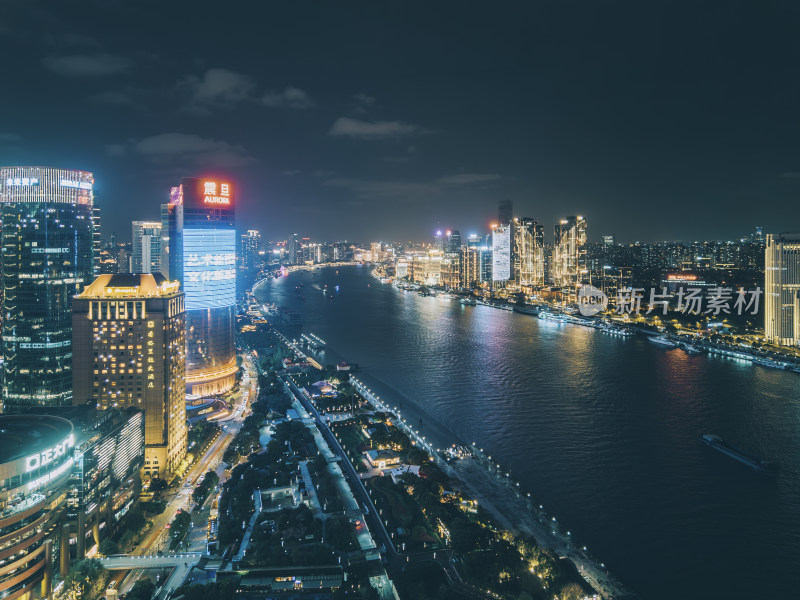 上海城市天际线夜景航拍