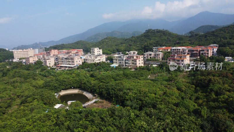 广东东莞：银瓶山下的村庄