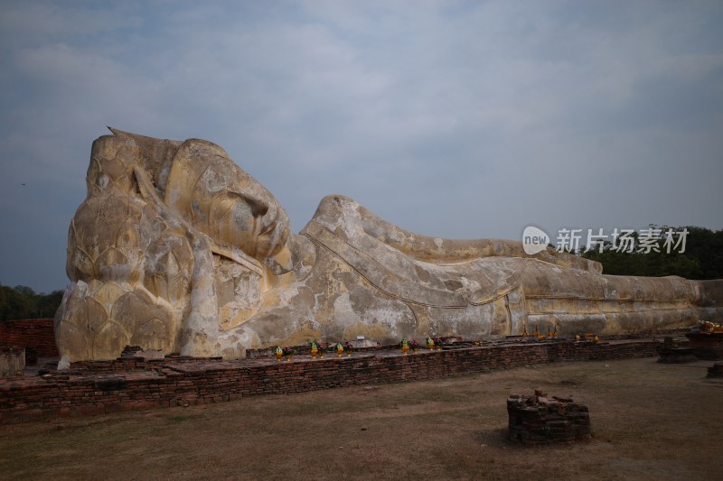 泰国大城府佛教古迹景观