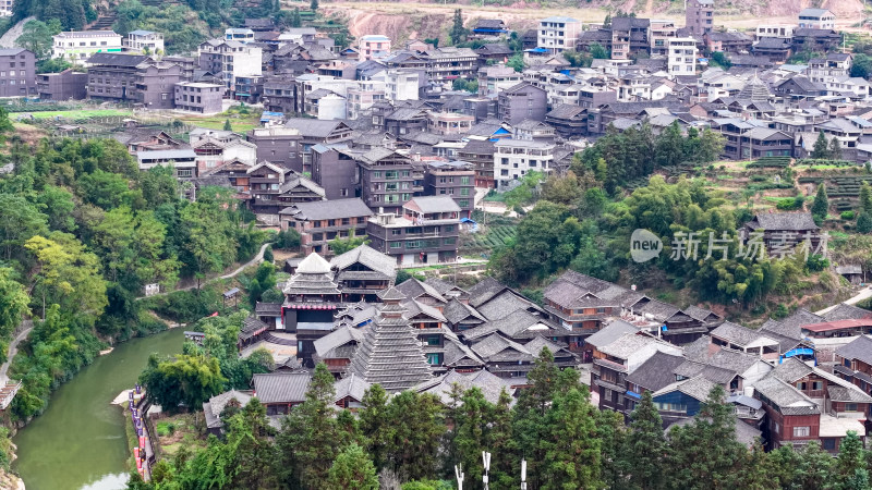 程阳八寨少数民族木房子建筑航拍图