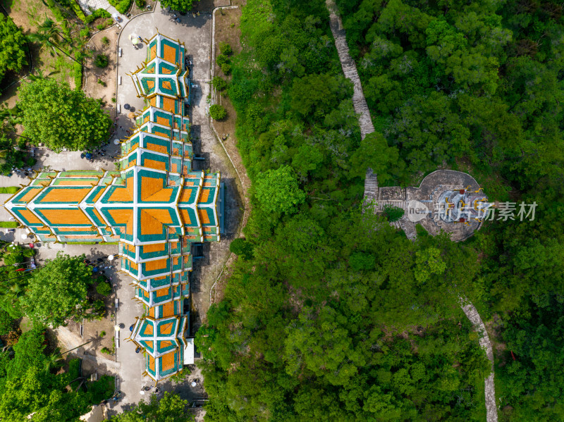 航拍夏季白天广东潮州开元寺泰佛殿风光