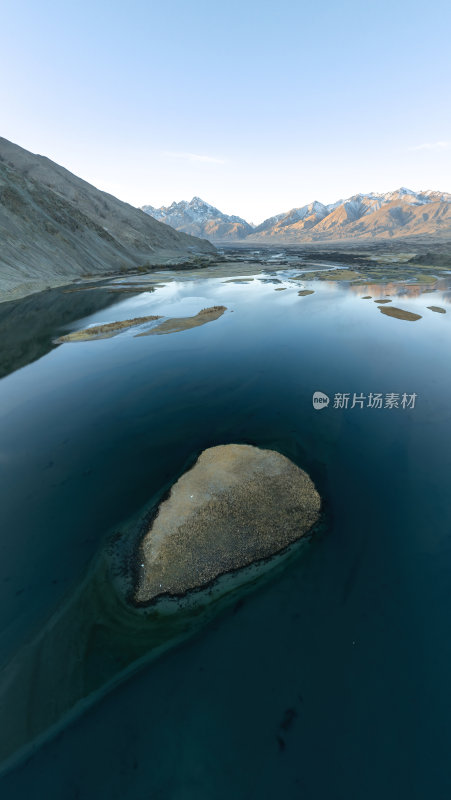 新疆喀什塔县帕米尔高原塔合曼湿地河道航拍