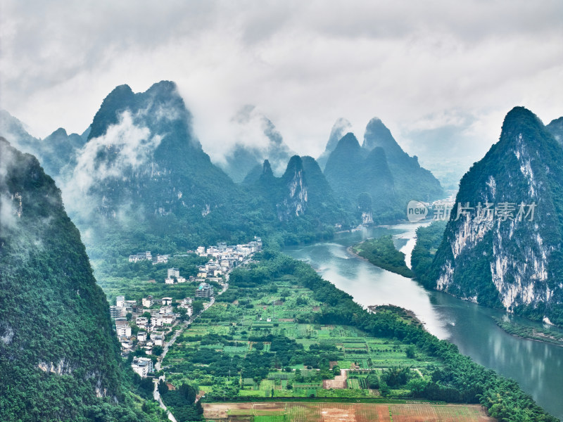 桂林九马画山风光美景