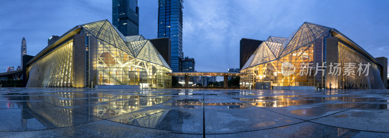 深圳市民中心的书城图书馆和音乐厅