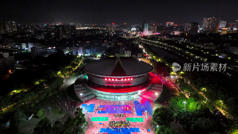 广西玉林体育馆夜景航拍图