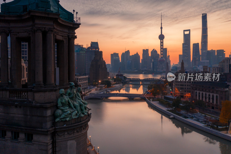 上海陆家嘴日出航拍城市建筑风光