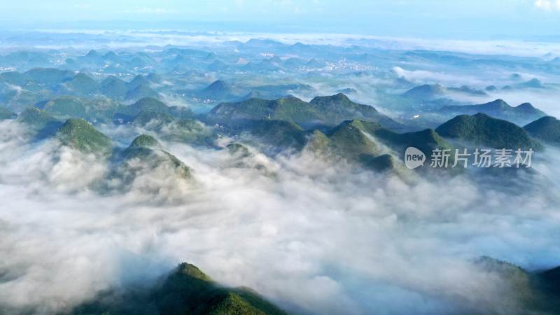 唯美山川意境连绵山脉 山峦叠嶂云雾缭绕