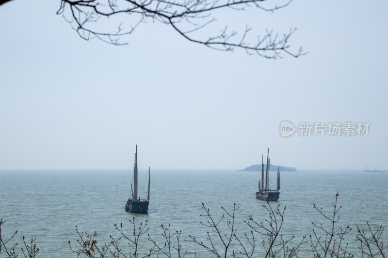 无锡鼋头渚景区太湖佳绝处湖光山色和船只