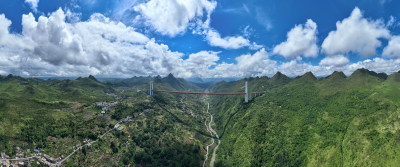 贵州坝陵河大桥