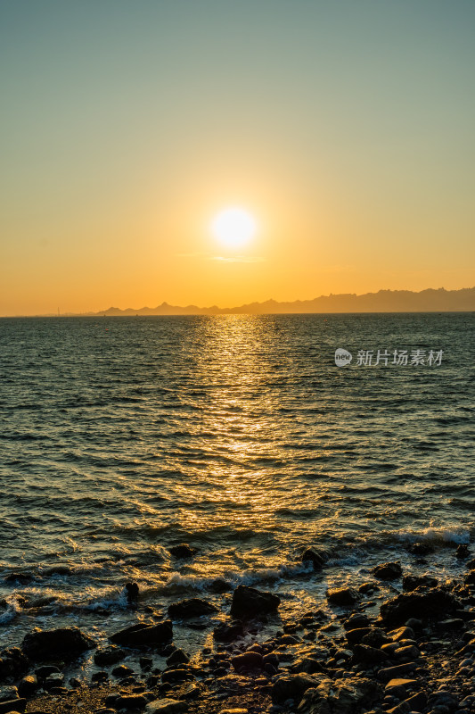 山东青岛黄岛区灵山岛风景区黄昏时刻