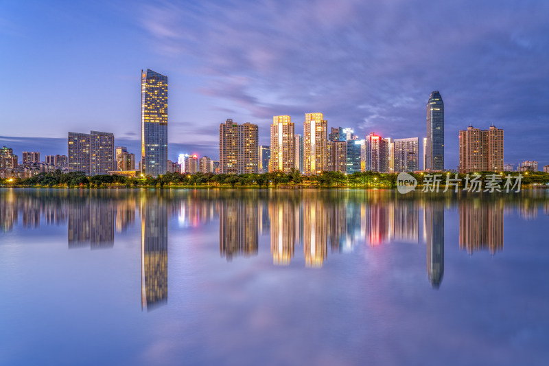 广东惠州富力 丽港中心夜景