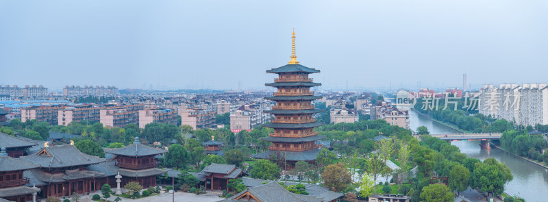 航拍上海宝山寺佛教寺院自然风光