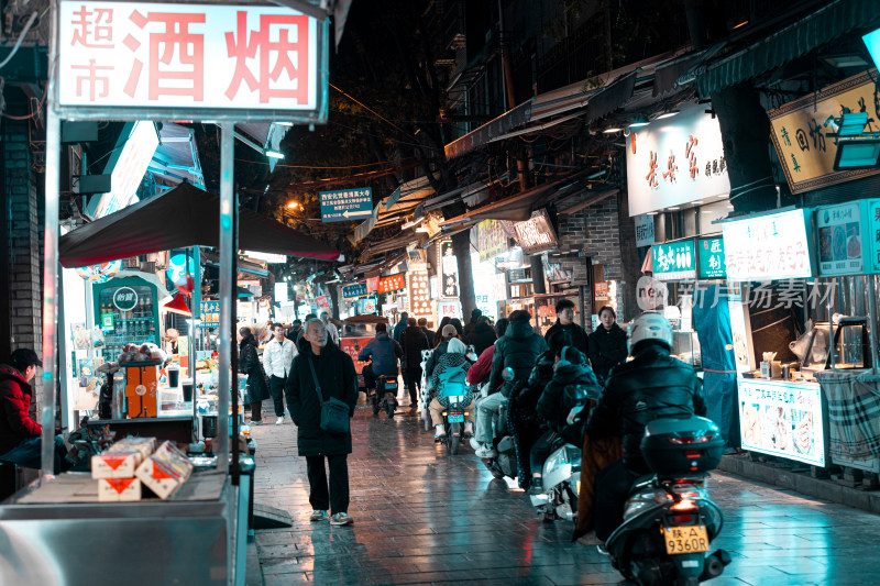 夜市小吃美食人群叫卖