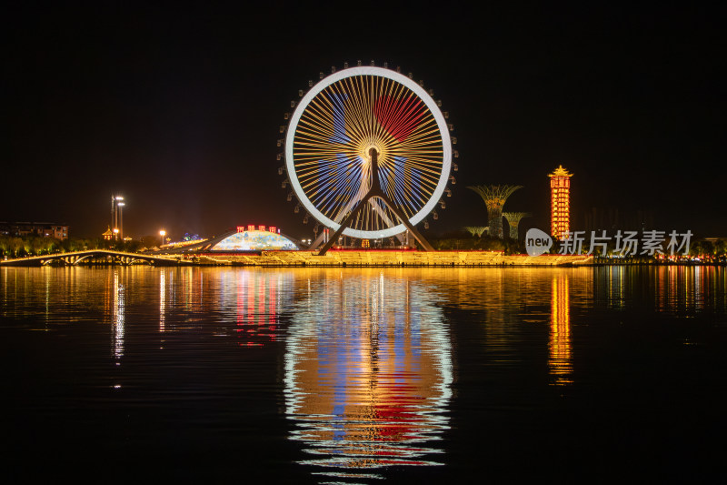 唐山惠丰湖唐山之光摩天轮夜景与湖光倒影