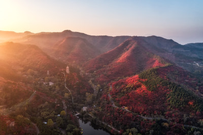 山东济南红叶谷秋季景色