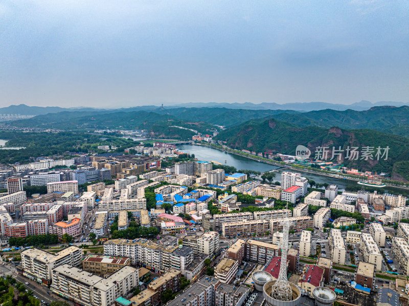 河北承德航拍依山而建的城市高楼鸟瞰