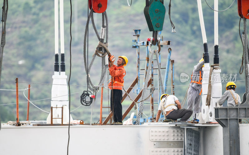 交通桥梁建设工程