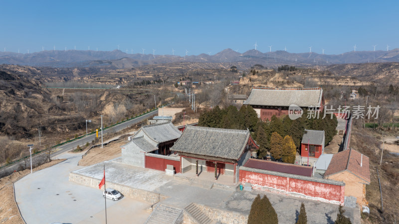 山西省国宝文物建筑清凉寺航拍