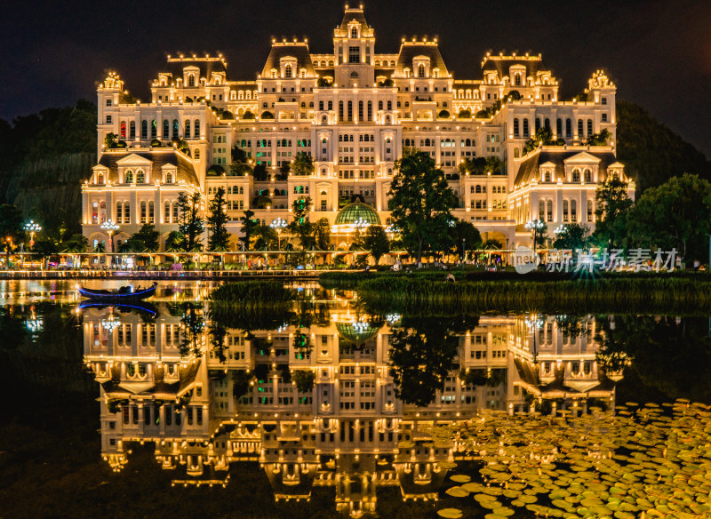 贵州贵阳花果园白宫夜景