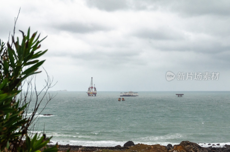 福建平潭的海上石油开采平台