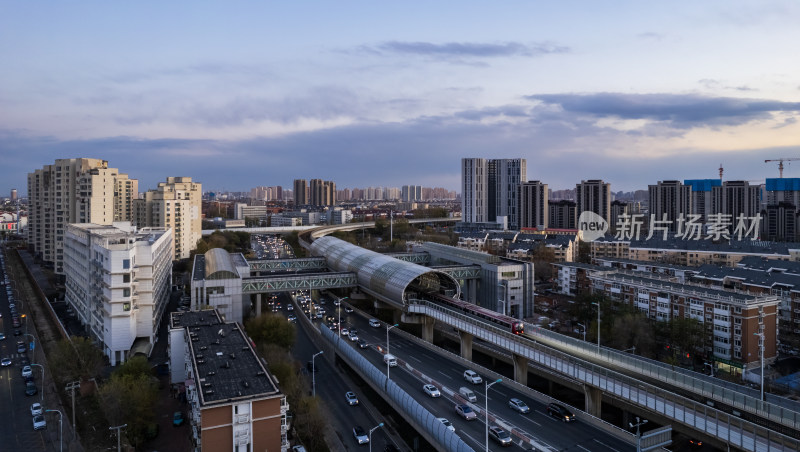 天津海河复兴门地铁站海津大桥城市交通风光