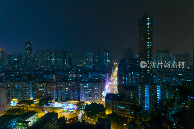 香港深水埗嘉顿山公园俯瞰城市建筑夜景灯光