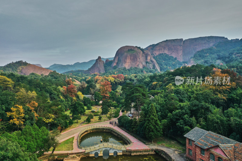 江西弋阳龟峰景区