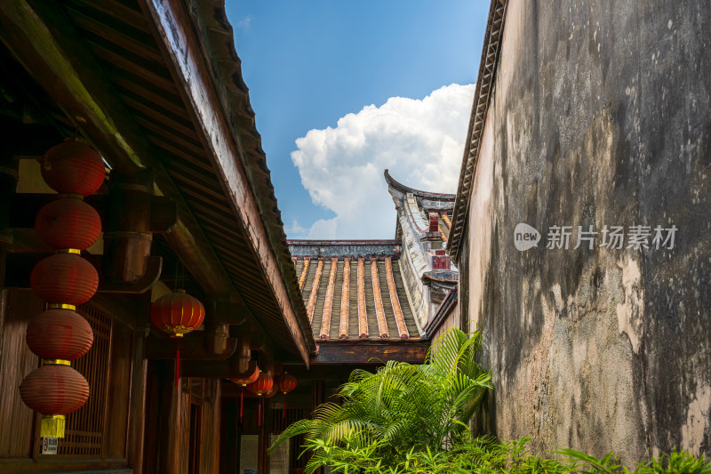 广东潮州著名景点许驸马府建筑庭院风光