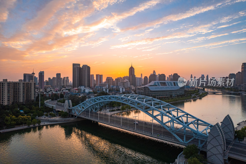 天津海河风景线国泰桥城市建筑日落夜景航拍