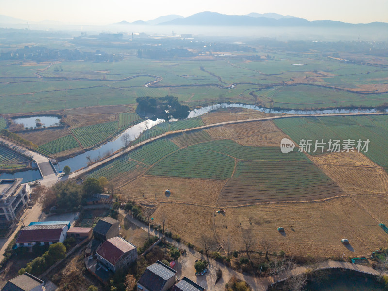 乡村田野航拍全景