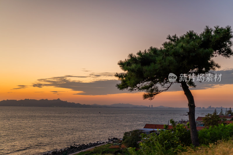 山东青岛黄岛区灵山岛风景区黄昏时刻