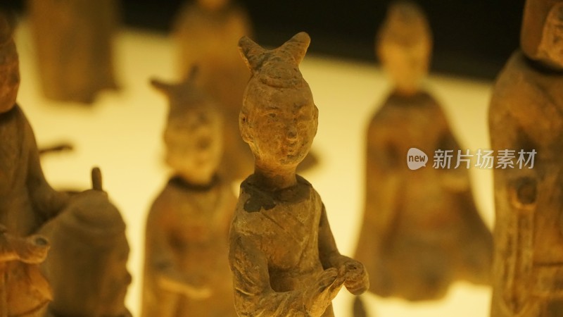 河南博物院中的古代陶俑展品