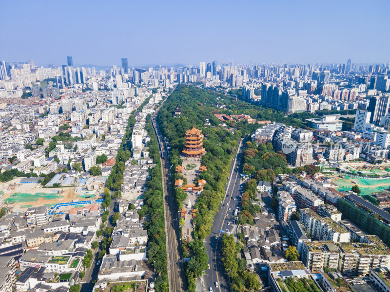 湖北武汉黄鹤楼风景区航拍图