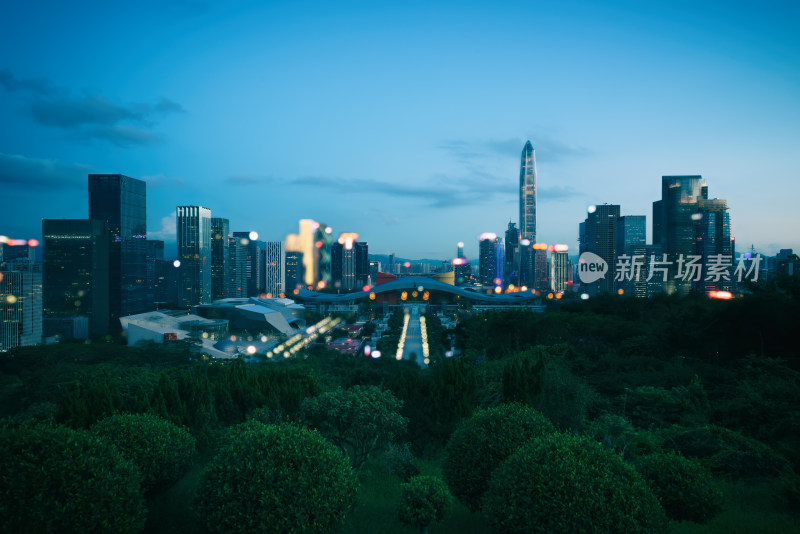 深圳市民广场城市天际线夜景风光