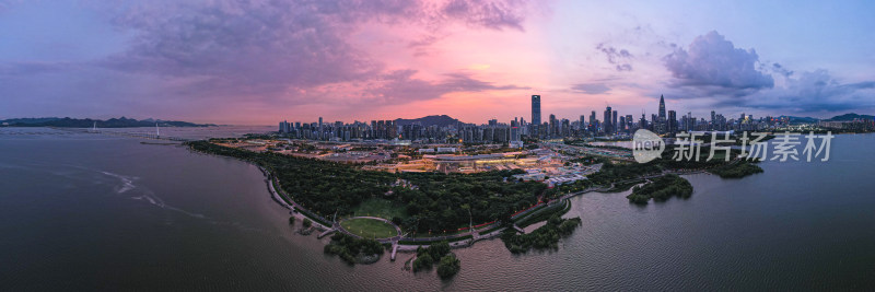 深圳湾口岸夜景航拍图