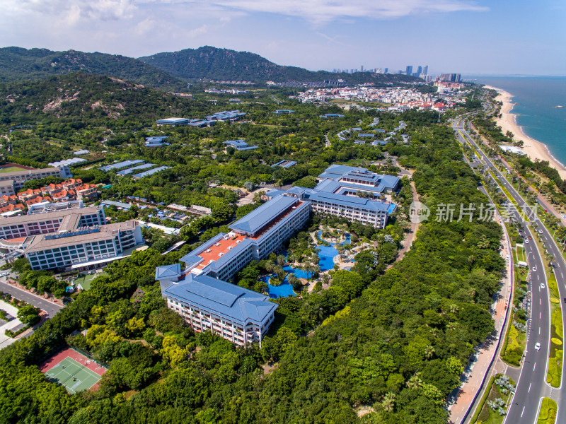 航拍厦门环岛路沙滩海景海岸线海悦山庄酒店