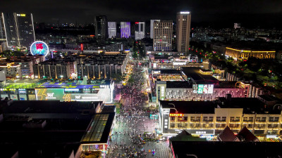 深圳大浪商业圈步行街夜景人流航拍