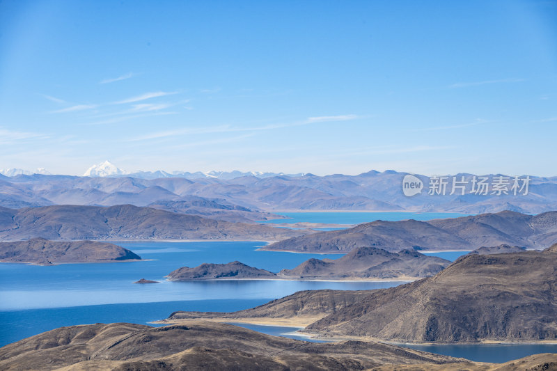 西藏山南羊卓雍措