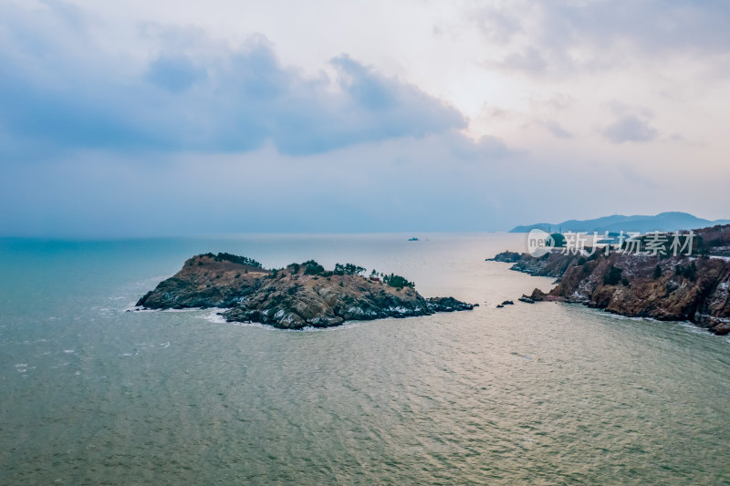 威海环海路猫头山观景台风光