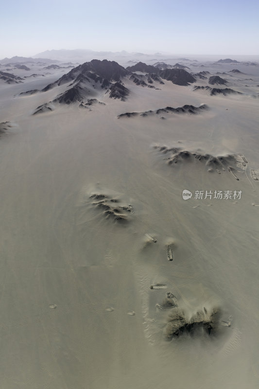 青海海西州茫崖黑独山月球基地网红高空航拍